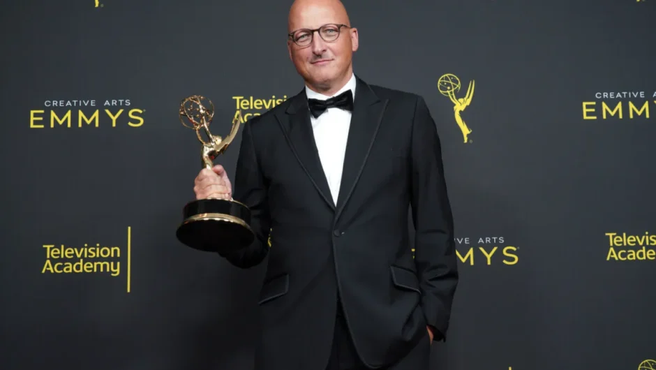 Le réalisateur de « Leaving Neverland » déclare que le biopic « Michael » n&rsquo;était qu&rsquo;une fausse collecte d&rsquo;argent