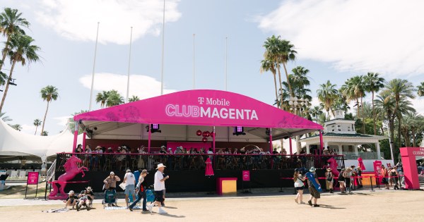 Pourquoi certaines marques ont choisi Stagecoach plutôt que Coachella cette année